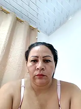 Dirty Candy online show from November 2025 01:33:02 PM