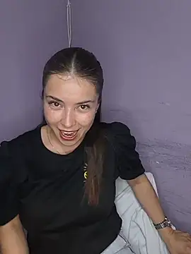 EmmaValencia  online show from March 2026 12:47:02 AM