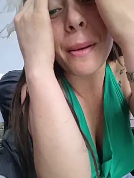 EmmaValencia  online show from April 2026 07:15:02 PM