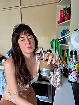 Snapshot of dandanbarr chatting on October 2025 04:49:02 PM dandanbarr online show from October 2025 04:49:02 PM