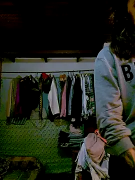 monroedelrey online show from December 2025 05:08:01 PM