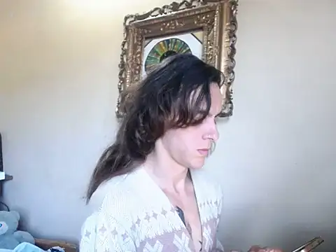 Snapshot of monroedelrey chatting on February 2026 12:21:01 PM monroedelrey online show from February 2026 12:21:01 PM