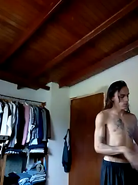 Snapshot of monroedelrey chatting on February 2026 04:06:02 PM monroedelrey online show from February 2026 04:06:02 PM