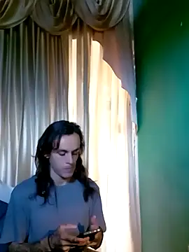 Snapshot of monroedelrey chatting on February 2026 04:51:02 PM monroedelrey online show from February 2026 04:51:02 PM