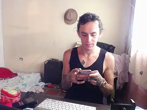 monroedelrey online show from October 2025 04:50:02 PM