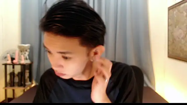 Wild Prince69 online show from December 2025 10:46:02 PM