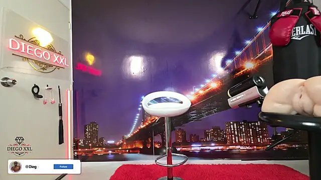 DiegoXL111 online show from April 2026 10:28:02 AM