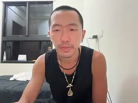 mrcaiziv online show from October 2025 01:24:02 PM