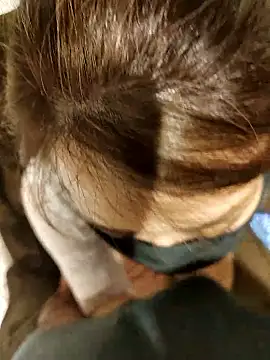 aska1986 online show from December 2025 12:22:02 PM