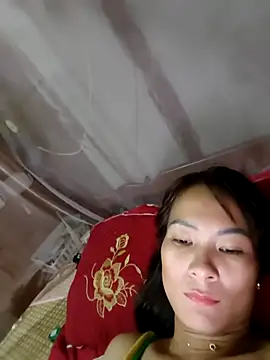 Snapshot of Yaya_tara chatting on October 2025 01:06:01 AM Yaya tara online show from October 2025 01:06:01 AM