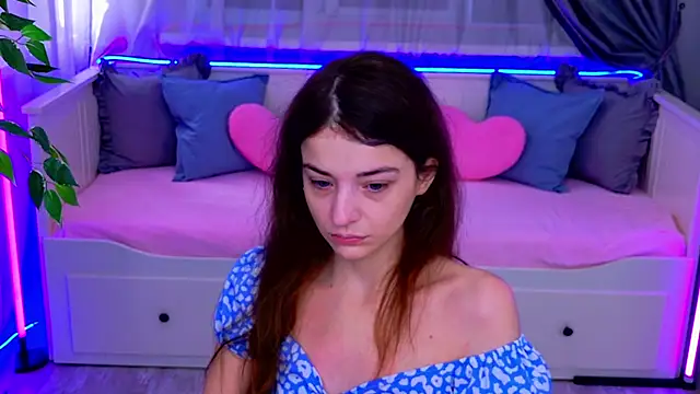 NikkaBush online show from November 2025 05:22:02 AM