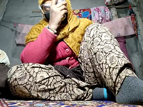 Your seema 208 online show from November 2025 05:02:01 PM