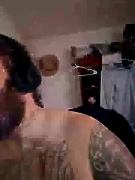 Dong915915 online show from December 2025 11:54:02 AM