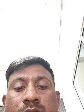 Snapshot of SlipperyRebound0 chatting on October 2025 05:23:02 PM SlipperyRebound0 online show from October 2025 05:23:02 PM