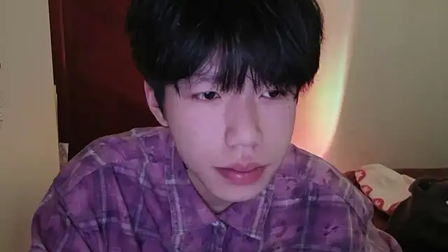 Snapshot of hangzi-0011 chatting on February 2026 04:56:01 AM hangzi-0011 online show from February 2026 04:56:01 AM