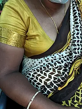 Snapshot of Tamilselviroja- chatting on December 2025 03:16:01 PM Tamilselviroja- online show from December 2025 03:16:01 PM