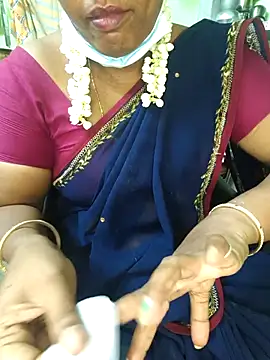 Snapshot of Tamilselviroja- chatting on October 2025 04:03:01 PM Tamilselviroja- online show from October 2025 04:03:01 PM