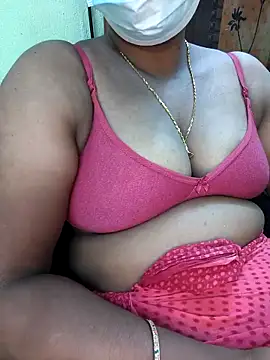 Snapshot of Tamilselviroja- chatting on November 2025 04:18:02 PM Tamilselviroja- online show from November 2025 04:18:02 PM