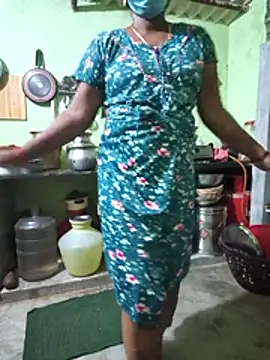Snapshot of Tamilselviroja- chatting on July 2026 02:02:01 PM Tamilselviroja- online show from July 2026 02:02:01 PM