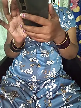Snapshot of Tamilselviroja- chatting on June 2026 03:10:02 PM Tamilselviroja- online show from June 2026 03:10:02 PM