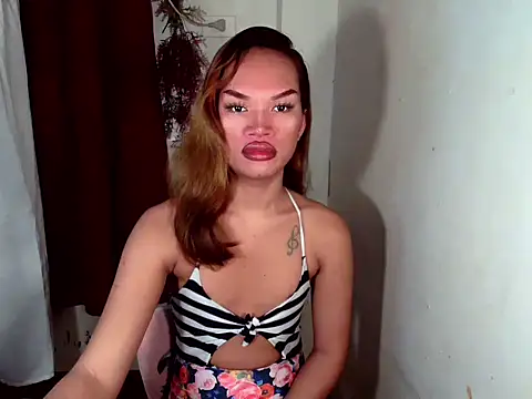 amandareddragon online show from October 2025 05:17:02 AM