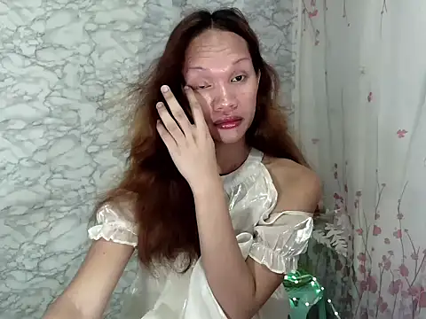 Snapshot of amandareddragon chatting on July 2026 05:16:01 AM amandareddragon online show from July 2026 05:16:01 AM