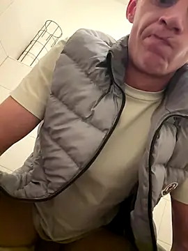 Snapshot of heet1998 chatting on October 2025 02:53:02 PM heet1998 online show from October 2025 02:53:02 PM