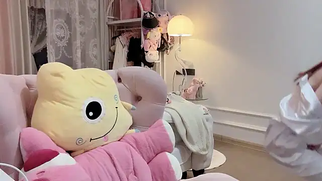 Titi-175 online show from October 2025 12:15:01 PM