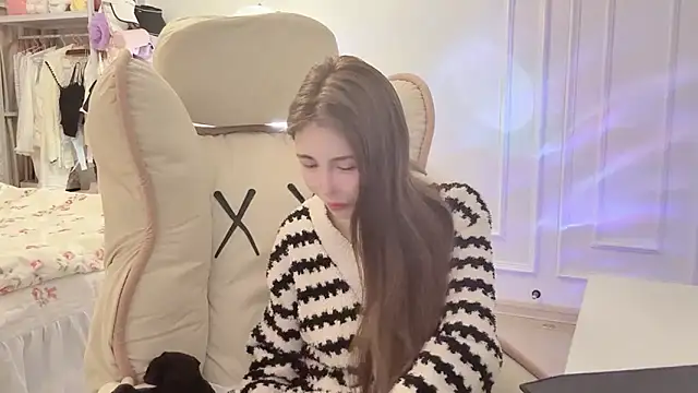 Titi-175 online show from March 2026 03:50:02 PM