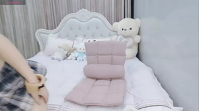 xiaokaixin online show from November 2025 10:20:01 AM