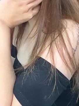 Sexy dancing girl online show from April 2026 06:35:02 PM