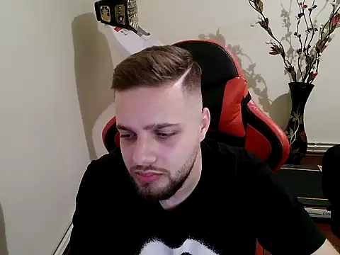 KingAdonisss online show from October 2025 10:54:02 PM