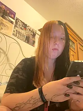 Snapshot of SweetieLina chatting on October 2025 05:13:02 PM SweetieLina online show from October 2025 05:13:02 PM