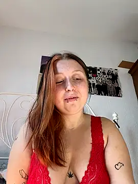 Snapshot of SweetieLina chatting on October 2025 09:01:01 AM SweetieLina online show from October 2025 09:01:01 AM