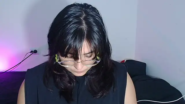 Snapshot of Jess_Beauty18 chatting on October 2025 02:05:01 PM Jess Beauty18 online show from October 2025 02:05:01 PM