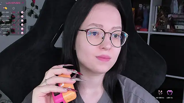 power robynn online show from October 2025 02:28:01 PM