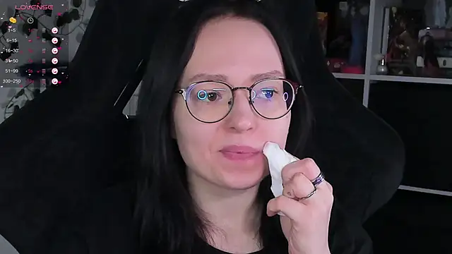 power robynn online show from October 2025 12:36:01 PM