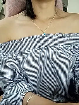 Snapshot of BiCute688 chatting on November 2025 09:02:01 PM BiCute688 online show from November 2025 09:02:01 PM