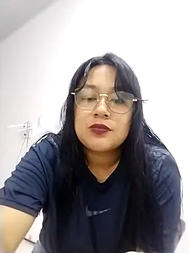 Snapshot of _LunaSweet chatting on October 2025 12:16:02 AM LunaSweet online show from October 2025 12:16:02 AM