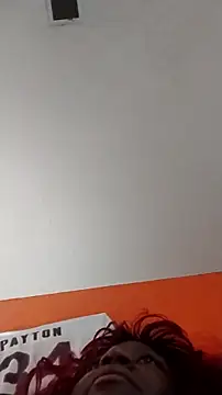 Mochalatte21 online show from November 2025 02:54:02 PM