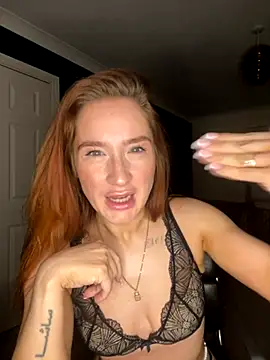 Cherry-L-28 online show from October 2025 07:58:01 PM