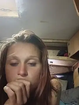 Snapshot of Queen2454 chatting on May 2026 07:20:02 PM Queen2454 online show from May 2026 07:20:02 PM