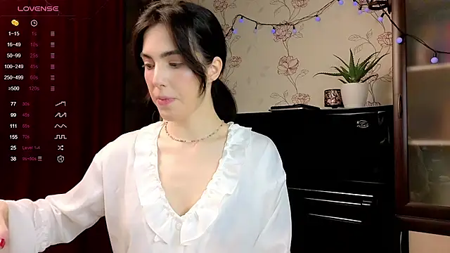di moon online show from October 2025 02:29:02 PM