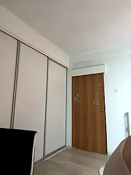 Snapshot of bunnyirisluv chatting on January 2026 05:42:01 PM bunnyirisluv online show from January 2026 05:42:01 PM