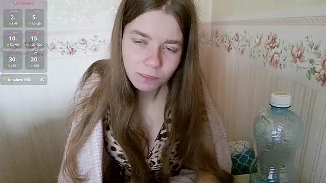 Snapshot of 0nlyLola chatting on October 2025 08:49:02 AM 0nlyLola online show from October 2025 08:49:02 AM