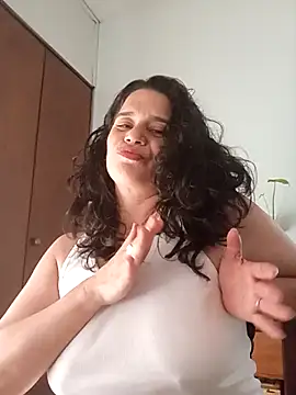 MoritaSalvaj online show from October 2025 06:09:02 PM