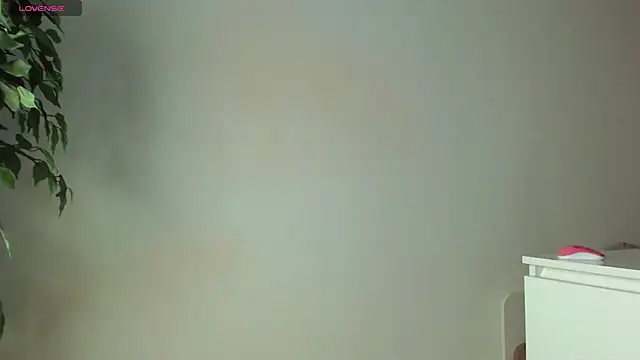 trixietaylor online show from February 2026 07:35:02 PM