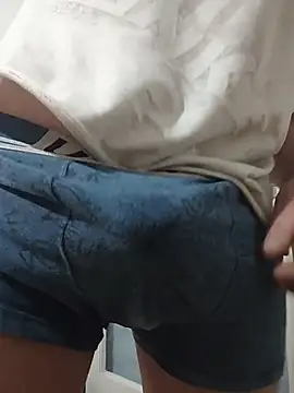 thonyx93 online show from January 2026 03:54:01 AM