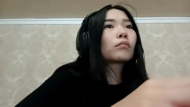 YukiShaapan online show from October 2025 11:23:01 AM