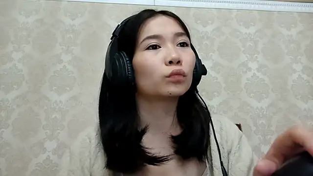 YukiShaapan online show from October 2025 10:25:02 AM